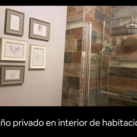 Con Bano Privado A Pies Del Rio Guadalquivir Habitación en casa particular Coria del Río